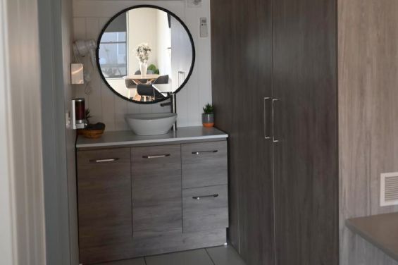 Deluxe King Spa Room